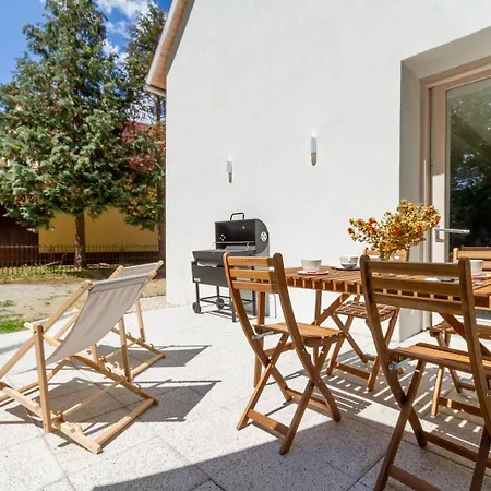 Bbq Terrace Balaton 2br Appartement